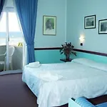 Hotel Mirage 3*