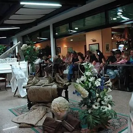 Mirage 3* Lido di Classe