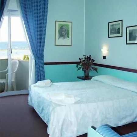 Hotel Mirage 3*