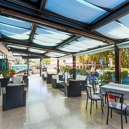Mirage Hotel 3*