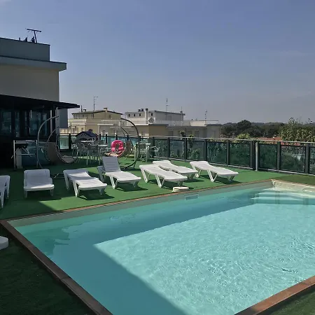 Hotel Mirage 3*